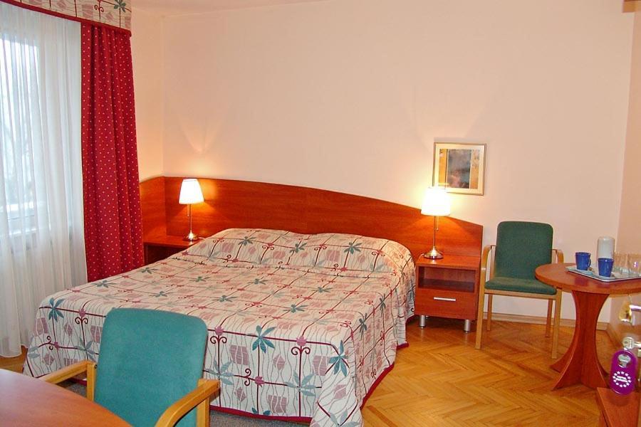 Hotel Europa Jastrzębia Góra Екстериор снимка